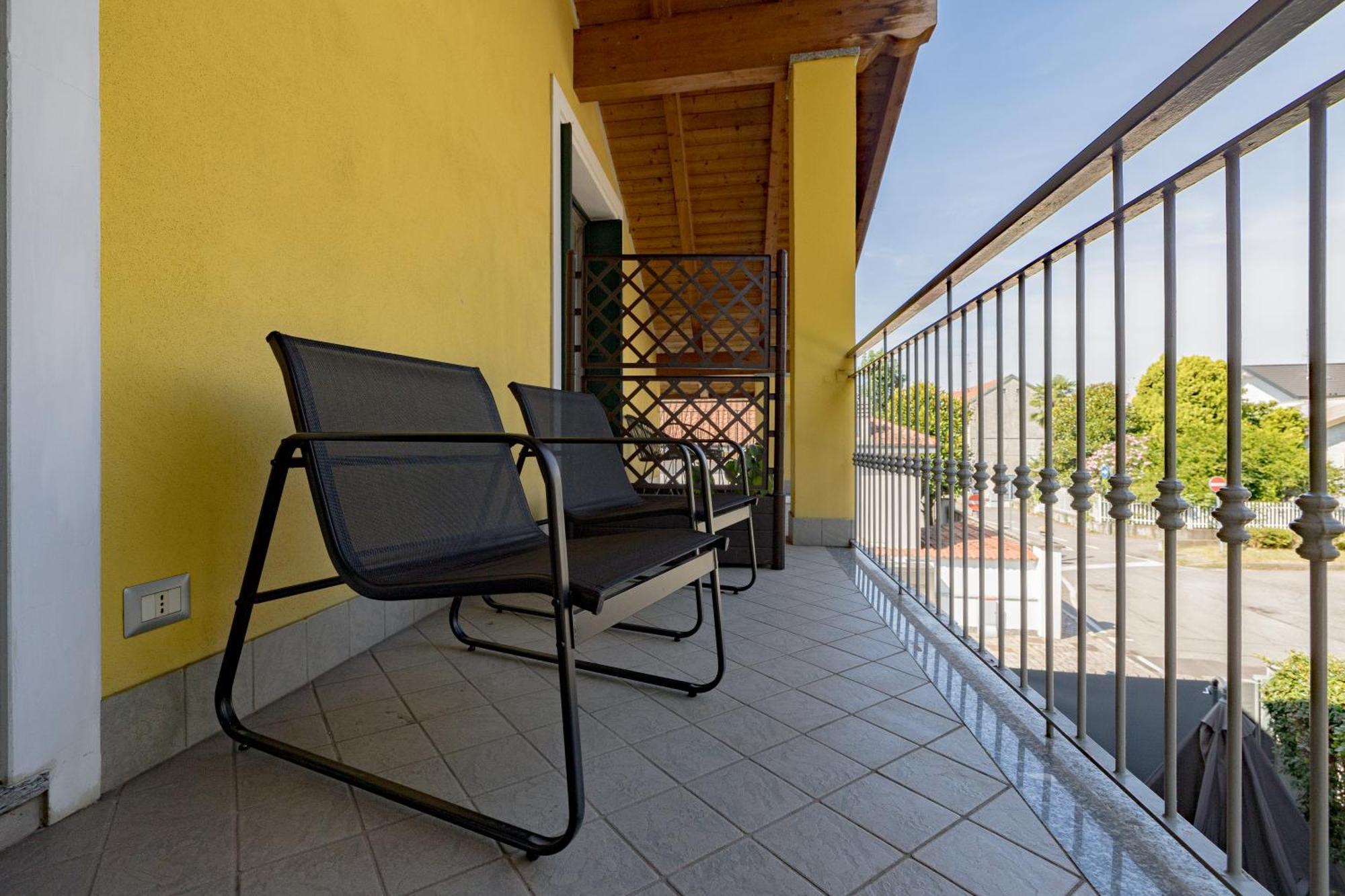 B&B Villa Milano By Rhospitality It Корнаредо Екстер'єр фото